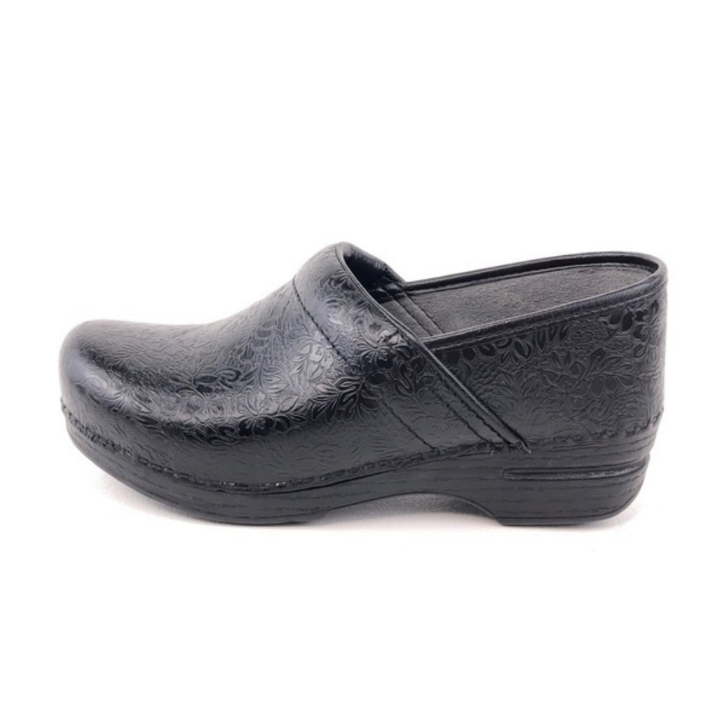 Dansko XP Tooled Leather Professional Nurse Clogs EUR 38